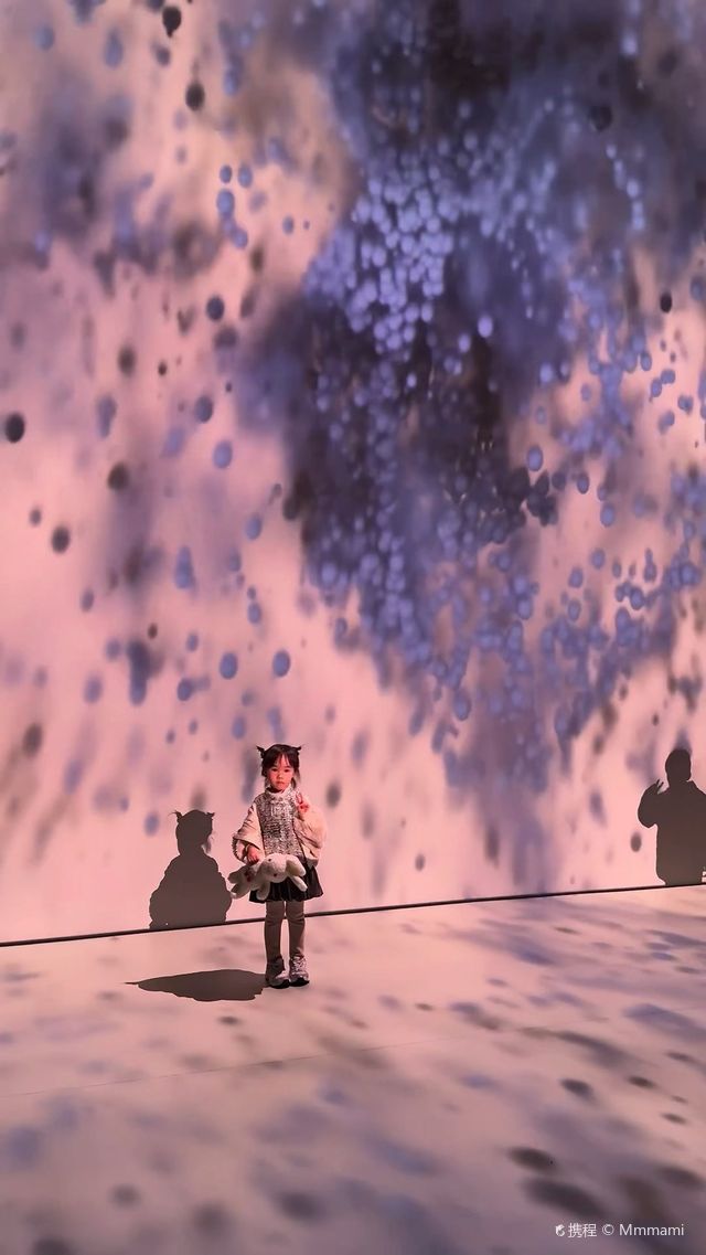 【深空未來】8K宇宙劇場《太空遨遊 2.0:時空盡頭》（展演） | 西岸美術館