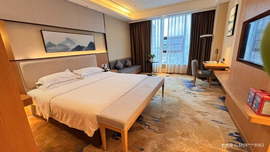 世臻和平饭店(富顺北湖一号店)