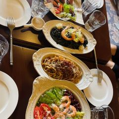 八方居私房菜 User Photo