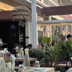 The Starry Frantier Bund Outlet User Photo