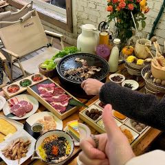 冷遇见暖庭院烤肉(芝麻街店) User Photo