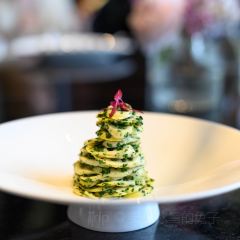 Le Manoir Ling·Dining User Photo