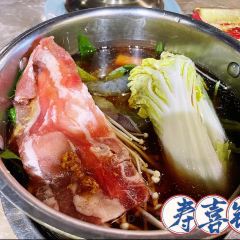 滋滋牛自助烤肉(东百中心店) User Photo
