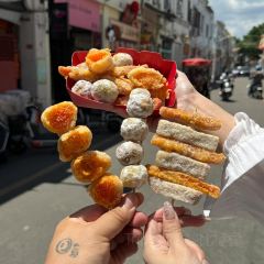 ZHENQIANJIE FERMENTED BEAN CURD CHICKEN WINGS User Photo