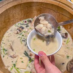 云中鱼蒸汽石锅鱼(黄浦日月光店) 여행 사진