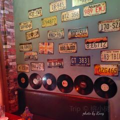 Meng BAR·zhuchanggeshouyinyue Bar User Photo