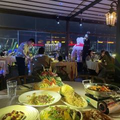 The Starry Frantier Bund Outlet User Photo