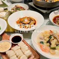 JIANG NAN WAIPOQIAO User Photo