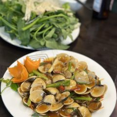 Tiem Com Mot Ngay Moi New Day Restaurant 여행 사진