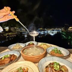YUNQIAO BANQUET User Photo