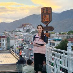 星月菩堤观景咖啡厅(布达拉宫观景店) User Photo