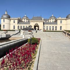 龙谕酒庄·餐饮部 User Photo