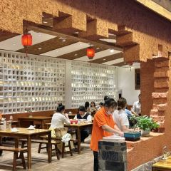 XIAO LIANG YUAN User Photo