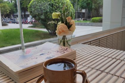 LOTUSTREE鹿豆咖啡(乌山店)