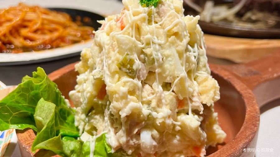 SHANG KONG JIAN E SHI CHU FANG KAI DE DIAN