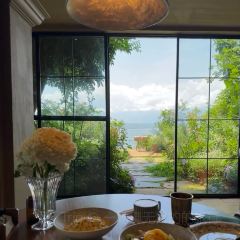 湖山云隐·英式海景花园度假庄园（双廊洱海店）·Gezellig花园海景餐厅 User Photo