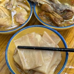 一品红养生汤煲(沙坪坝公园店) User Photo