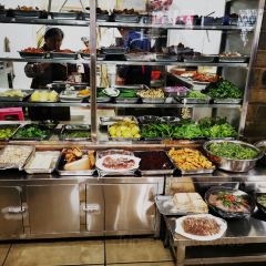 YI LIANG NA YANG REN GU HONG XIANG FAN DIAN User Photo