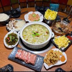 荷塘码头酸菜鱼(浦江人民广场店) 여행 사진