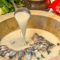 云中鱼蒸汽石锅鱼(黄浦日月光店) 여행 사진