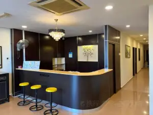 Snowy Bears Restaurant