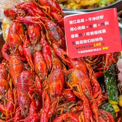 自蚝餐厅·功夫鸡蛙煲·牛腩·牛杂煲 User Photo