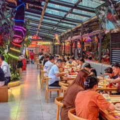 海岛八号龙虾烧烤田鸡(蓝天路总店) 여행 사진