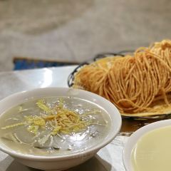 老磨坊羊汤·特色辣子鸡 User Photo