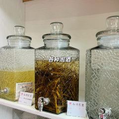 HE SHUN JIA YAN User Photo