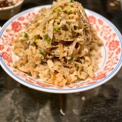 HE DONG XIAO GUAN User Photo