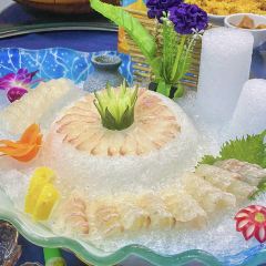 贰拾贰食栈(伴月店) User Photo