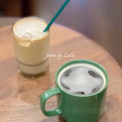 Moon coffee Roasters User Photo