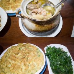 梁三哥鸡肉·源于一九九六年(青城山店) User Photo