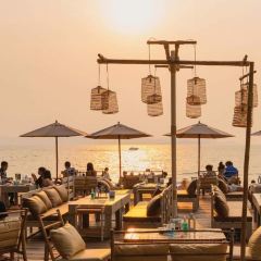 Cave Beach Club User Photo
