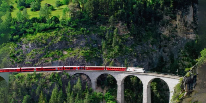 Pulsa Bar & Lounge Restaurant