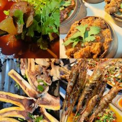 小炭仙极致烤坊(小时代店) User Photo