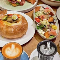 Two Birds One Stone·一石二鸟(木色店) 여행 사진