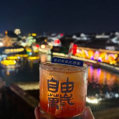 Mood Grocery Store User Photo