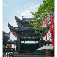 何小姑虾蟹楼(青年中路店) User Photo