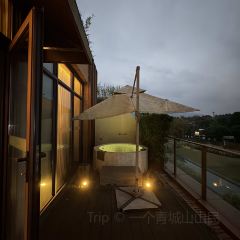 春山外精品汤屋度假酒店·悦食餐厅 여행 사진