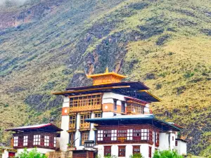Dochula Chorten