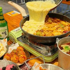 王妃家年糕火鍋炸雞 （中防萬寶城店）張用戶圖片