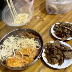 电信猪血汤粉店 User Photo
