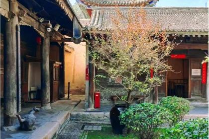 海英麻辣烫(中华西路步行街店)