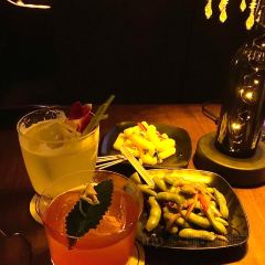 TIKI COCOTAIL & WHISKY & COFFEE 여행 사진