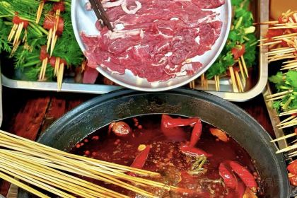 袁记串串香(世纪大道店)