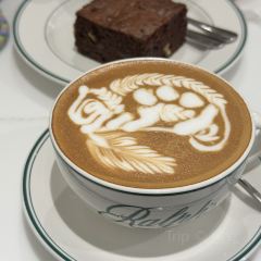 Roast @Central World User Photo