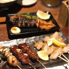 Anh and Chi User Photo