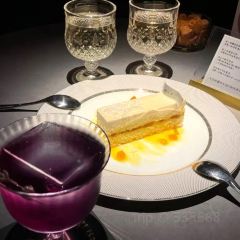 PAVILION · WHISKY · DESSERT BAR User Photo