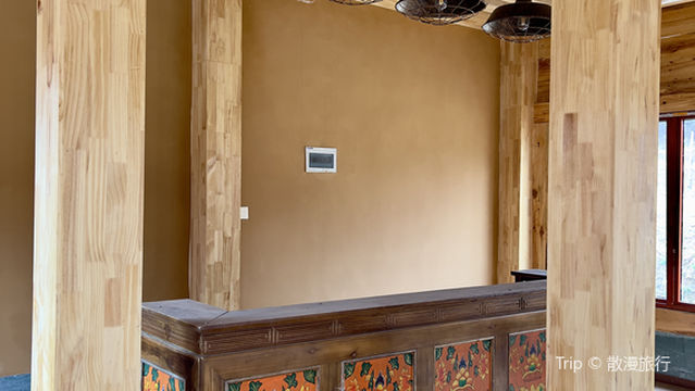 jiao na hong xin gu lv you dian